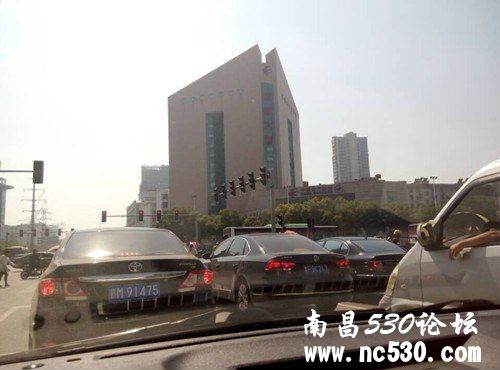 入秋了，天气凉爽了许多，是否需要贴膜呢？