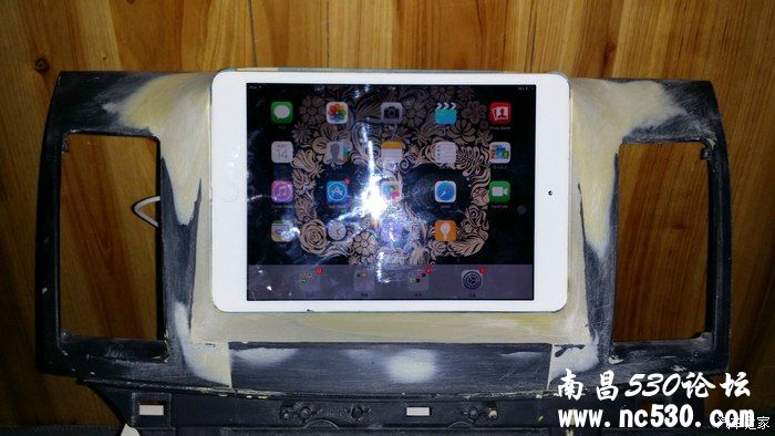 南昌三菱翼神改装iPad迷你 音响改装