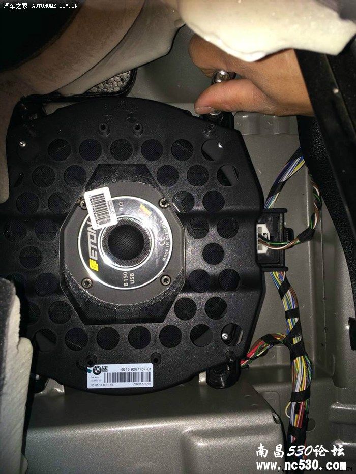 南昌先驱-宝马X3德国ETON原车音响升级，无损安装