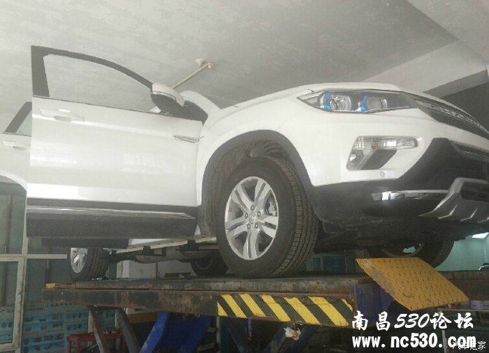 小七草原之行，前进前装上护甲，吼吼！