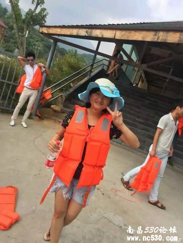 快乐暑假-----酷改联盟之碧龙潭漂流 （上庐山打酱油）