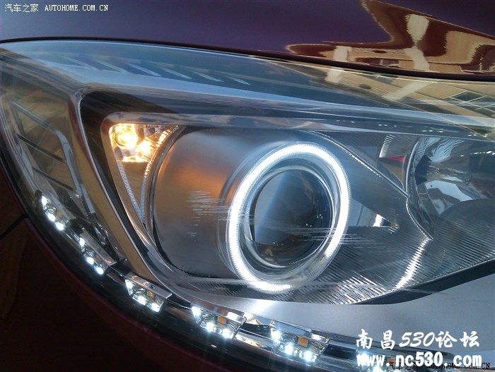 新福克斯改正品Q5， 天使眼，双色日行灯。