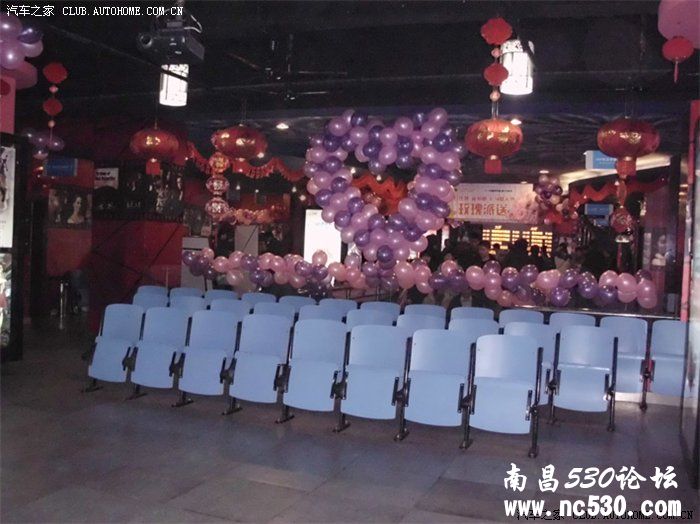 丘比特送玫瑰见证爱