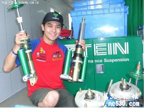 人生如赛车，管好方向盘