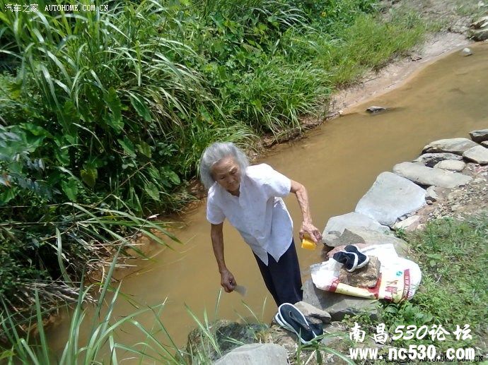 东坑坞的记忆，接外婆。