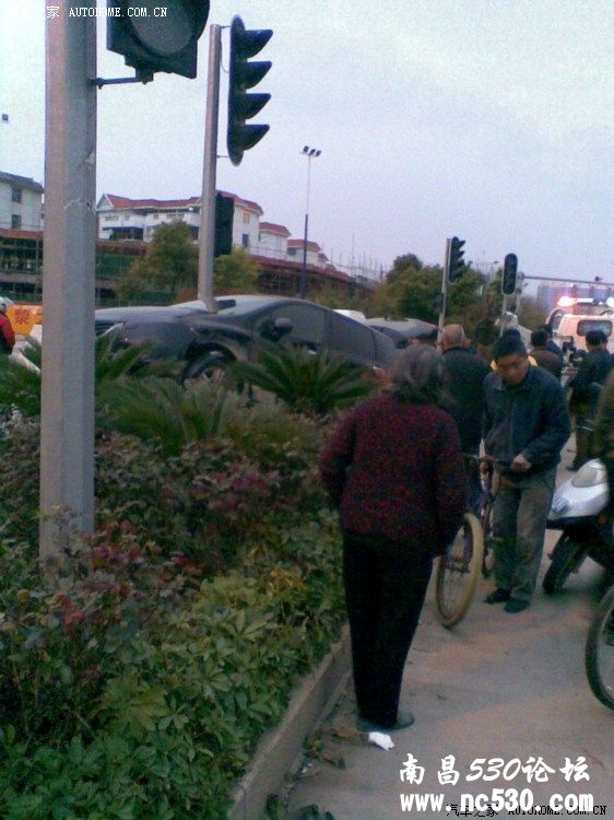 今天下午奥德赛车祸