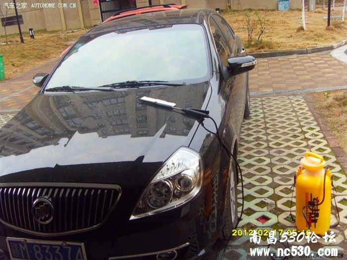 小凯真能折腾，不只是求射精，更想分享亲自动手乐趣！！！