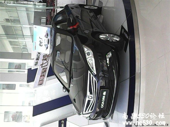 好美的生活——路上的美景，公司的车。