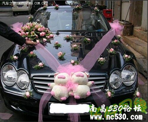 新娘车——马路上的风景线