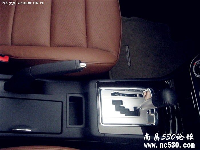 第一个吃螃蟹的人，是勇敢还是“二”呢？