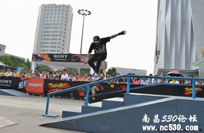 【2013上海车展】网友吐血自制神级攻略之最具科技含量车型必看！