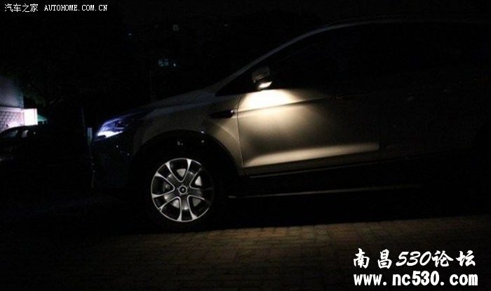 趁着夜色 拍点照片 上个作业