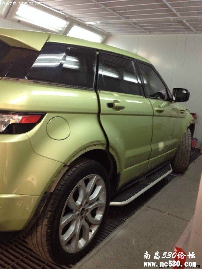 路虎极光全车喷漆改白色 我觉得好看了超多