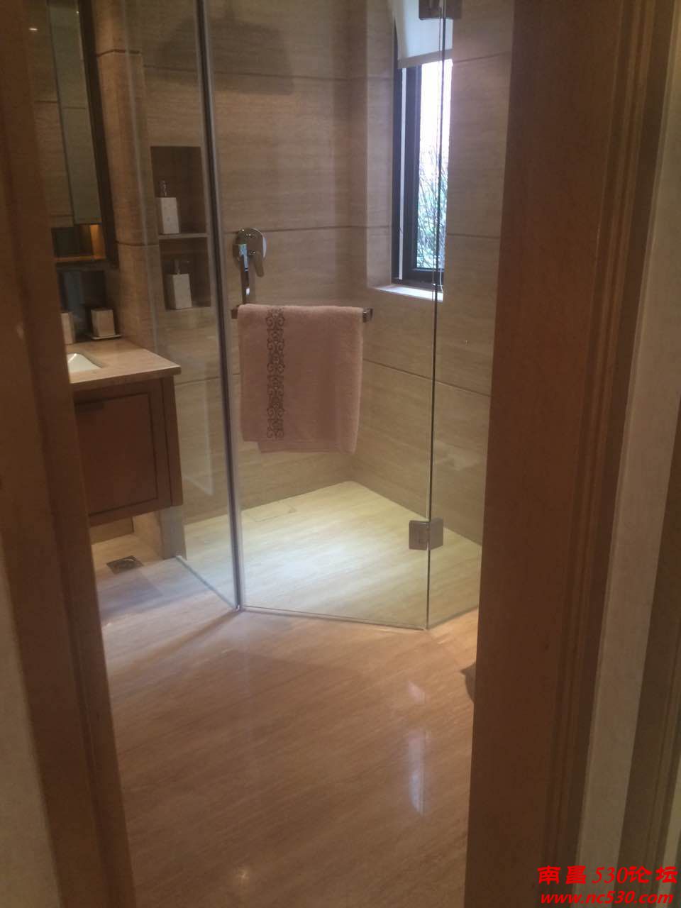 新力银湖湾LOFT公寓火爆销售 优惠电话 13155803338